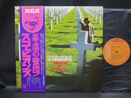 Scorpions Taken By Force Japan Orig. LP OBI DIF TOMB YARD COVER