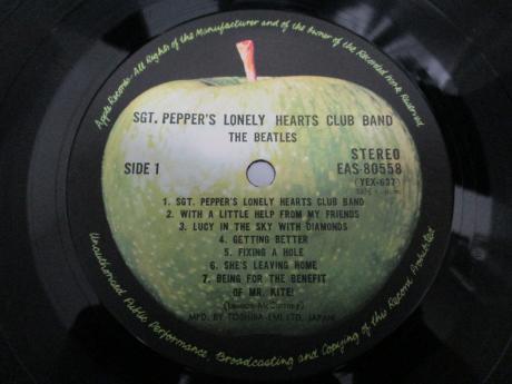 Beatles Sgt Pepper’s Lonely Hearts Club Band Japan LP FLAG OBI