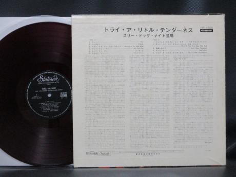 Three Dog Night Captured 1st S/T Japan Orig. LP DIF RED WAX