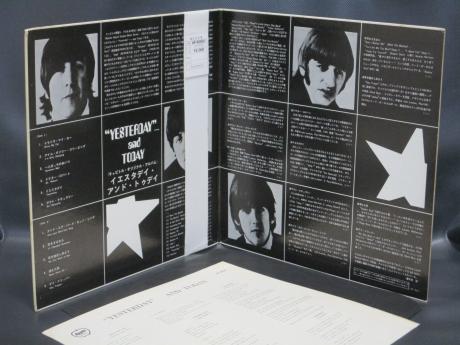 Beatles Yesterday And Today Japan Orig. LP OBI G/F RED WAX