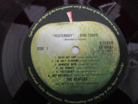 Beatles Yesterday And Today Japan Orig. LP OBI G/F RED WAX